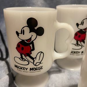 Vintage Disney milk glass coffee cups included Mickey(2) Minnie and Donald set